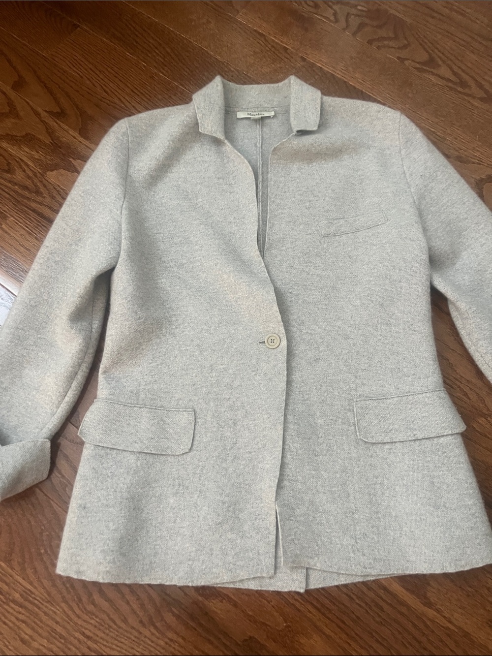 MaxMara Light Gray Single-Button Cashmere Blazer
